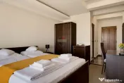 Pensiune modernă de vânzare, afacere funcțională, profitabilă Micalaca