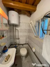 FIRIZA – CASĂ DE VACANȚĂ CU TEREN ȘI POTENȚIAL DE DEZ 