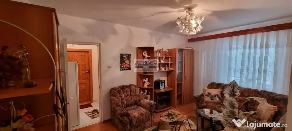 Apartament 2 camere – mobilat și utilat, disponibil im... - Adjud (Vrancea)