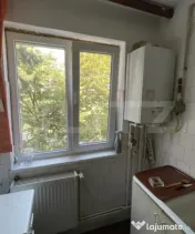 Apartament cu 2 camere | Centrală proprie | Balcon | COMISI 