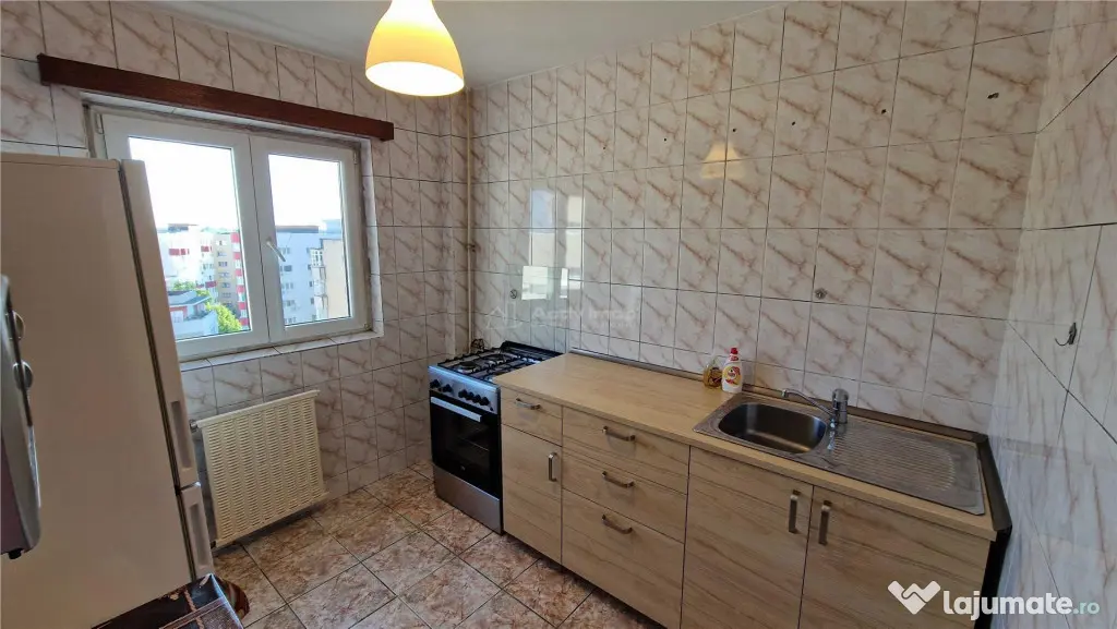 3 camere decomandat - Metrou Brancoveanu - Bucuresti (Bucuresti-Ilfov)