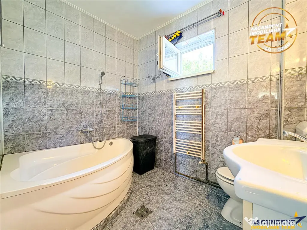 Casa cu etaj, garaj si panorama frumoasa, Sfantu Gheorghe, C - Sfantu Gheorghe (Covasna)