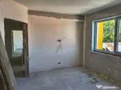 Vila ind.5cam,3bai/centruPopesti Leordeni-str.Erou Pantaz...