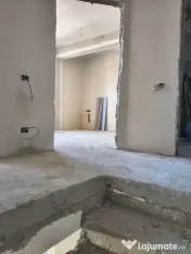 Vila ind.5cam,3bai/centruPopesti Leordeni-str.Erou Pantaz...