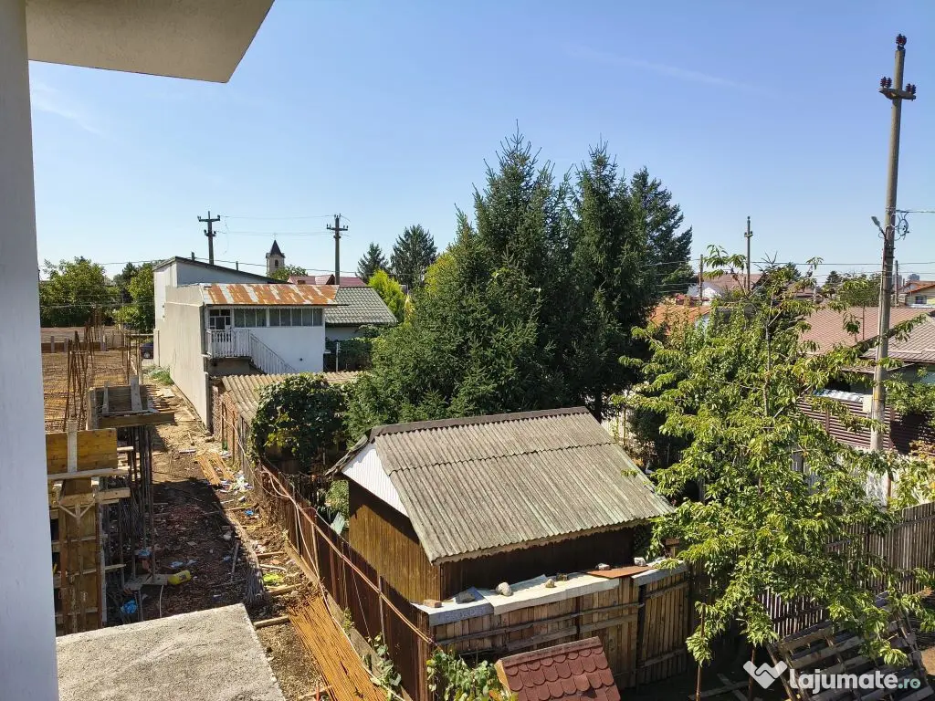 Vila ind.5cam,3bai/centruPopesti Leordeni-str.Erou Pantaz... - Popesti Leordeni (Bucuresti-Ilfov)
