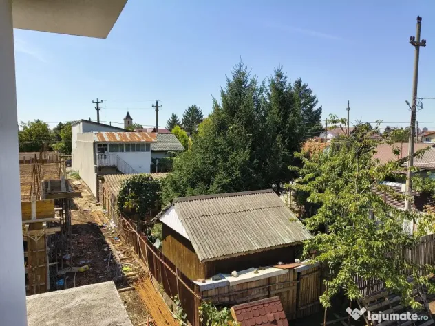 Vila ind.5cam,3bai/centruPopesti Leordeni-str.Erou Pantaz... - Popesti Leordeni (Bucuresti-Ilfov)