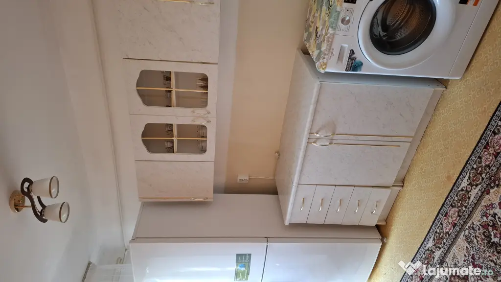 Inchiriez apartament cu 1 camera in Tatarasi