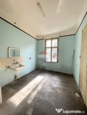 Apartament cu 1 camera de vânzare + boxa pe str George C... 