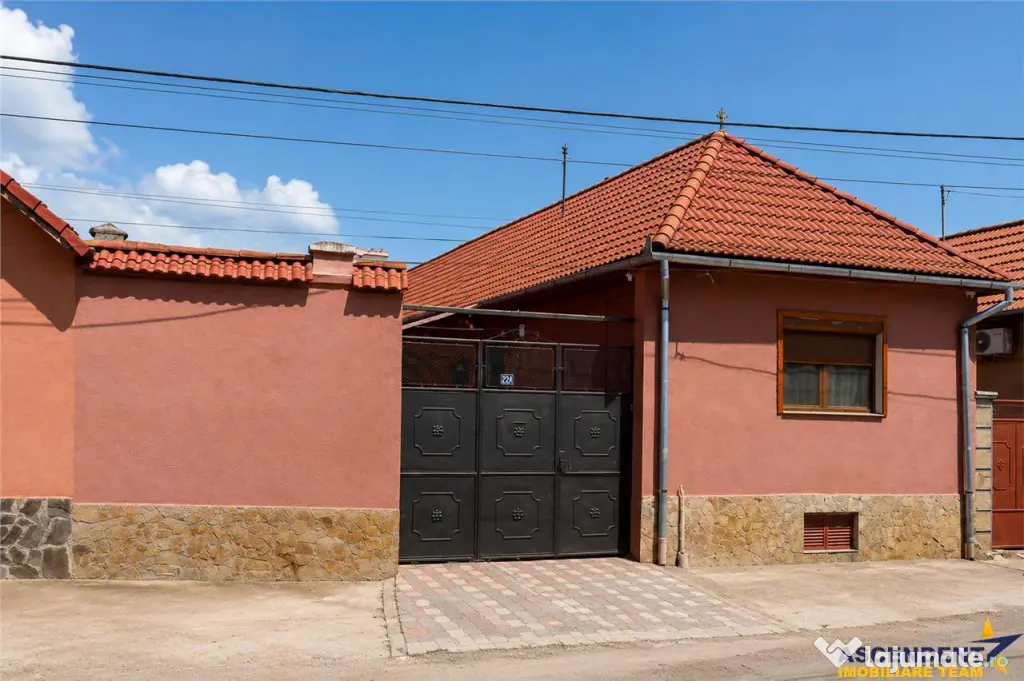 Proprietate versatila, amprenta moderna, teren generos, Sanp - Sanpetru (Brasov)