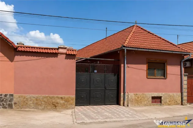 Proprietate versatila, amprenta moderna, teren generos, Sanp - Sanpetru (Brasov)