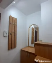 Închiriere apartament 2 camere, Democrației, 350 euro 