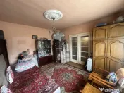 Casă 202 mp cu teren 1.178 mp, livadă și garaj – Petin 