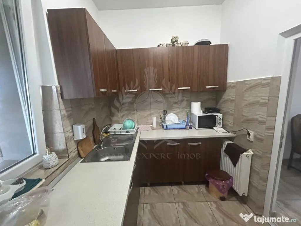 SPATIU COMERCIAL//CANTINA// FOSTA FABRICA DE CARAMIDA - Bucov (Prahova)