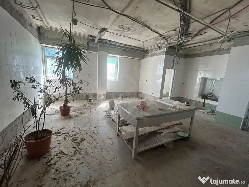 SPATIU COMERCIAL//CANTINA// FOSTA FABRICA DE CARAMIDA - Bucov (Prahova)