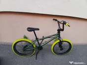Bicicleta BMX wipe, Decathlon, 20'' 