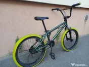 Bicicleta BMX wipe, Decathlon, 20'' 