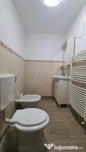 Oferim spre închiriere apartament 2 cam în Curtea de Argeș bd. Basarabilor