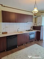 Apartament de vanzare semidecomandat ,2 camere 63 mp , zona