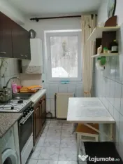 Apartament spațios cu 3 camere decomandate, 70 mp – Zona 