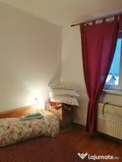 Apartament spațios cu 3 camere decomandate, 70 mp – Zona 