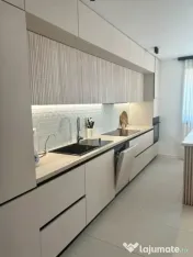Casa moderna, mobilata si utilata, eficienta energetic, Marg 