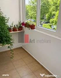 Vânzare apartament 3 camere Bd. Obregia - Turnu Măgurele
