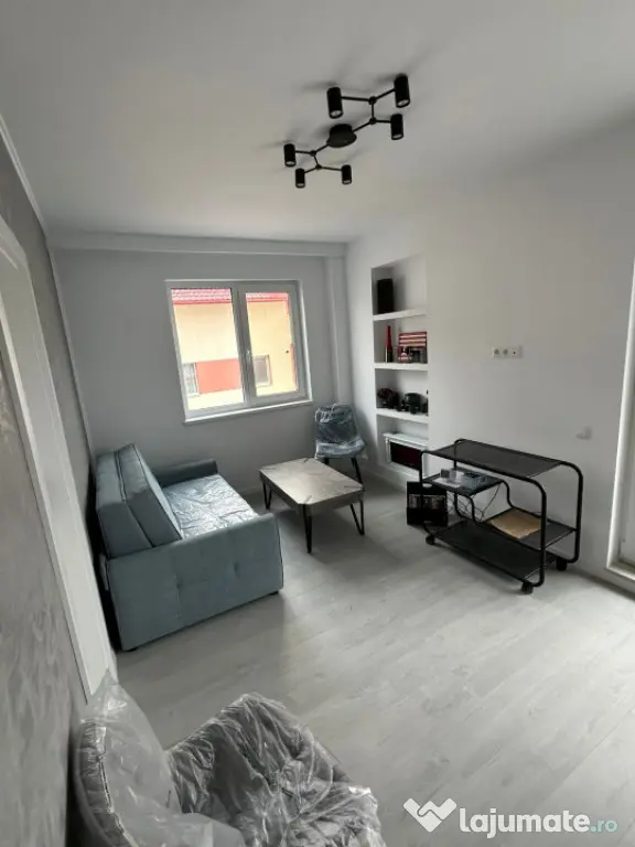 Apartament 2 camere , ultrafinisat, 41 mp, Zona Eroilor - Floresti (Cluj)