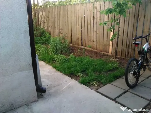 Aparatorii patriei la vila tip bloc cu dubla - Bucuresti (Bucuresti-Ilfov)