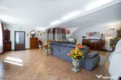 Proprietate de Poveste/ MANDRA/ DE VANZARE!- piscina exte... 