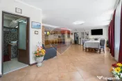 Proprietate de Poveste/ MANDRA/ DE VANZARE!- piscina exte... 