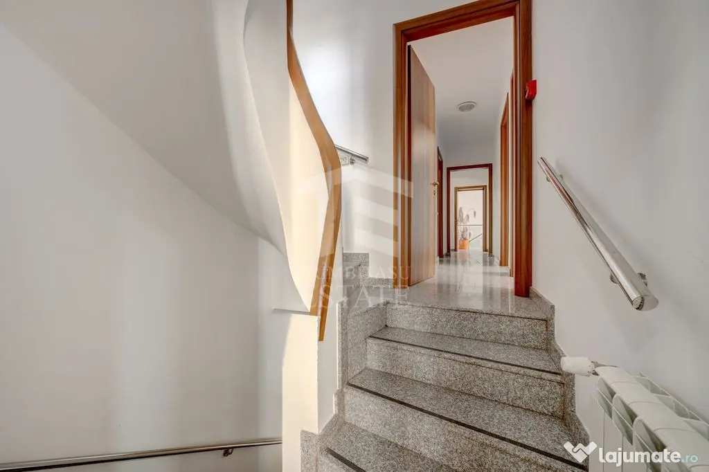 Dorobanti Victoriei Vila birou de inchiriat - acces strad... - Bucuresti (Bucuresti-Ilfov)