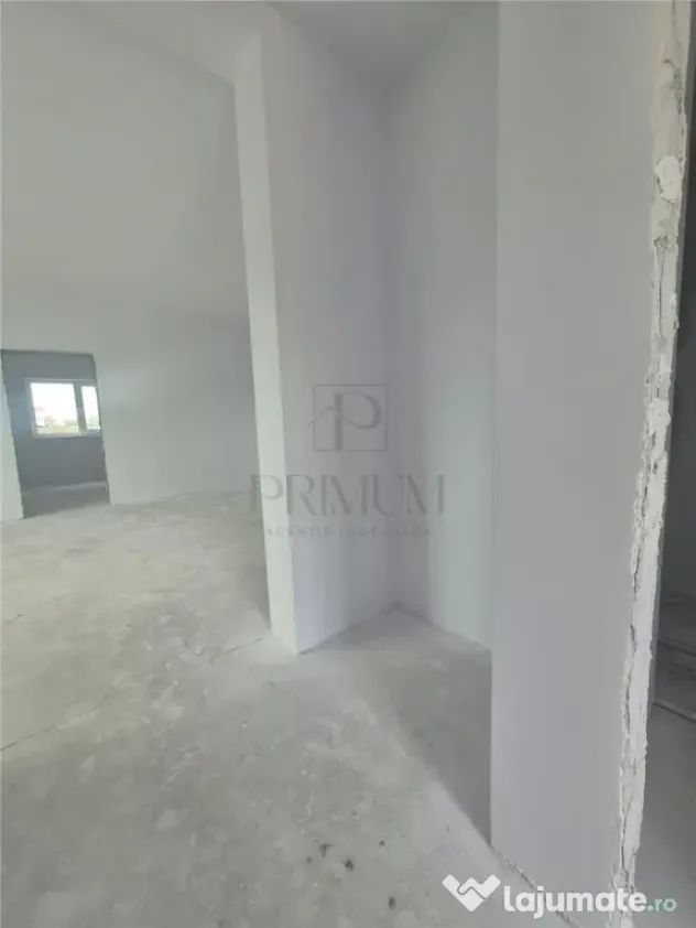 Duplex despartit prin baie - zona foarte buna - posibilitate - Mosnita Noua (Timis)