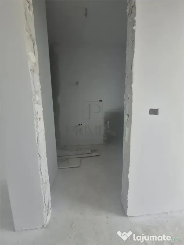Duplex despartit prin baie - zona foarte buna - posibilitate - Mosnita Noua (Timis)