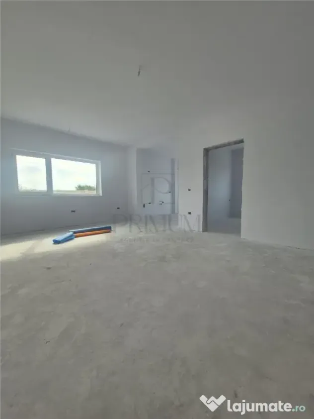 Duplex despartit prin baie - zona foarte buna - posibilitate - Mosnita Noua (Timis)