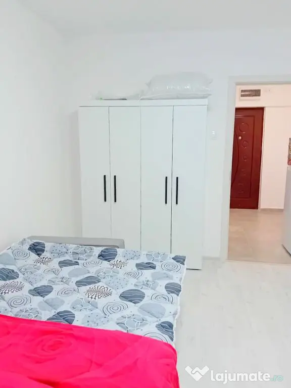 De inchiriat garsoniera Tiglina 1, A-uri, et.1, 250 euro - Galati (Galati)