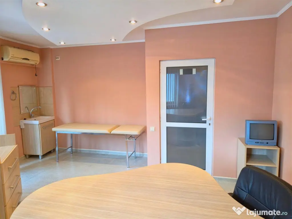 OSTROVENI - Etaj 1 - Spatiu cu vizibilitate stradala - Cabin - Ramnicu Valcea (Valcea)