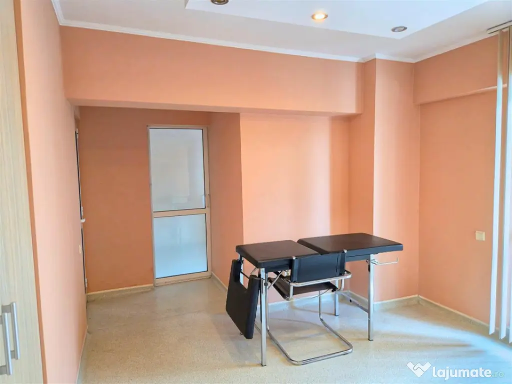 OSTROVENI - Etaj 1 - Spatiu cu vizibilitate stradala - Cabin - Ramnicu Valcea (Valcea)