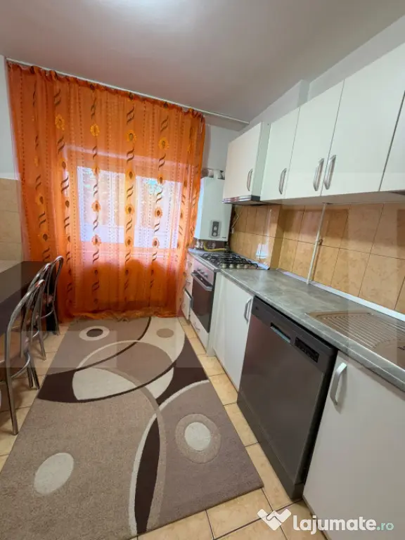 APARTAMENT 2 CAMERE , 49,16 MP - ZONA CARREFOUR - Botosani (Botosani)