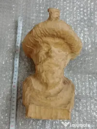 Bust cioplit in lemn 25 cm. tei sau nuc