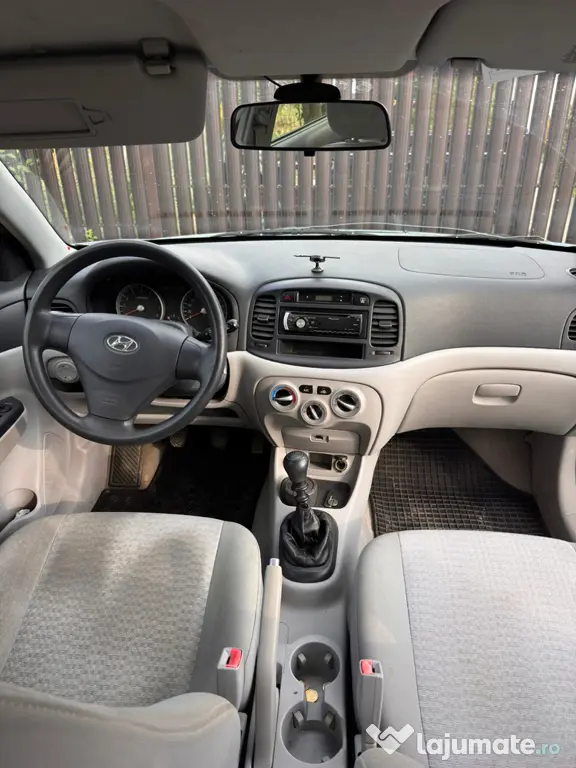 Vand Hyundai Accent 1.4 Benzina