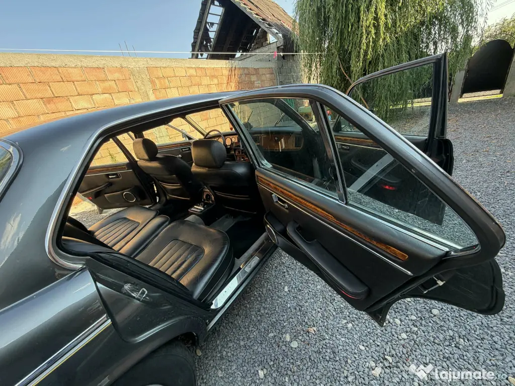 Vând Jaguar Daimler Double Six XJ