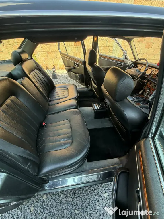 Vând Jaguar Daimler Double Six XJ