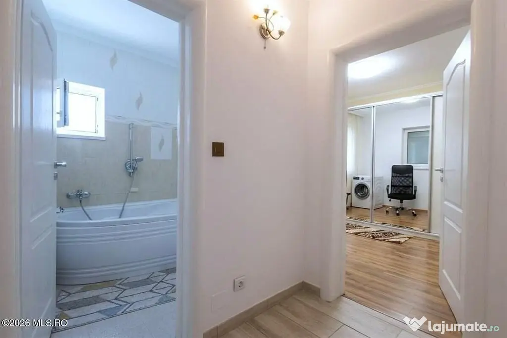 Techirghiol - Centru, casa tip duplex P+M, lot 293 mp si ... - Techirghiol (Constanta)