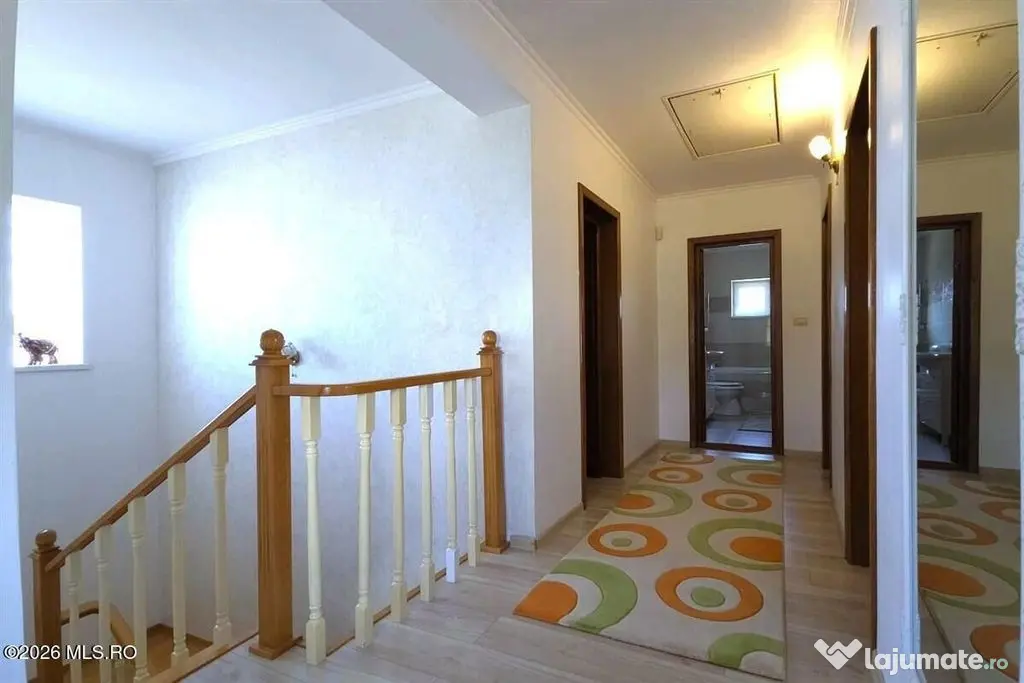 Techirghiol - Centru, casa tip duplex P+M, lot 293 mp si ... - Techirghiol (Constanta)