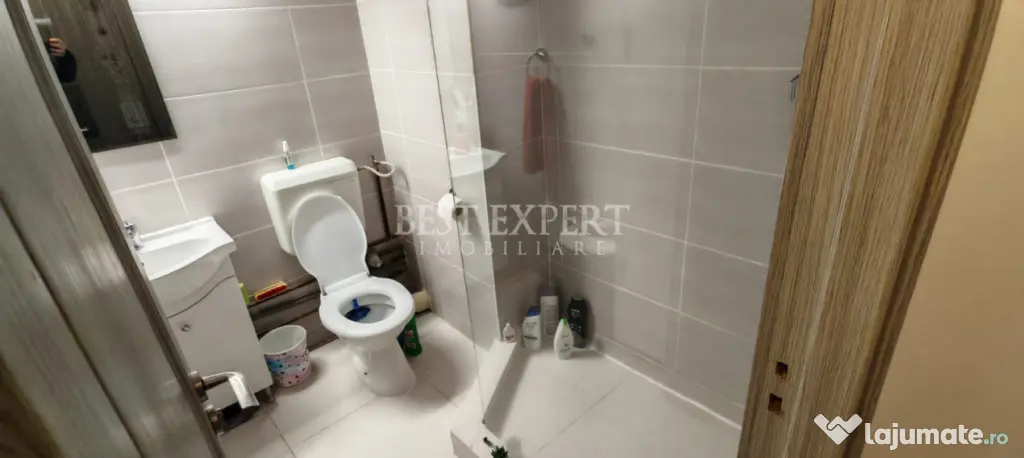 4 Camere Spațios | 2 Băi | Geam baie| Bloc Reabilitat | I - Bucuresti (Bucuresti-Ilfov)