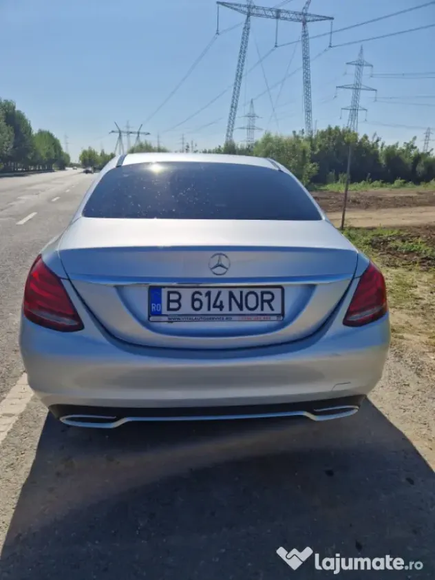 Mercedes C180 9000 euro