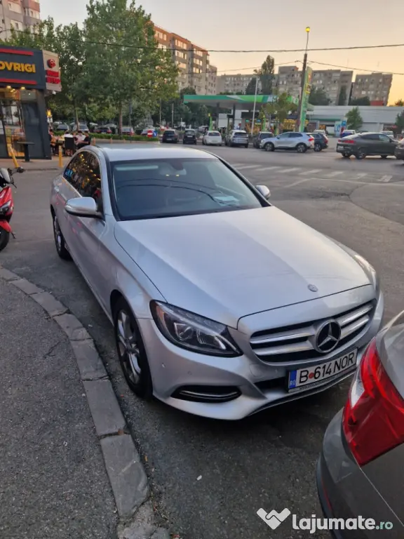 Mercedes C180 9000 euro
