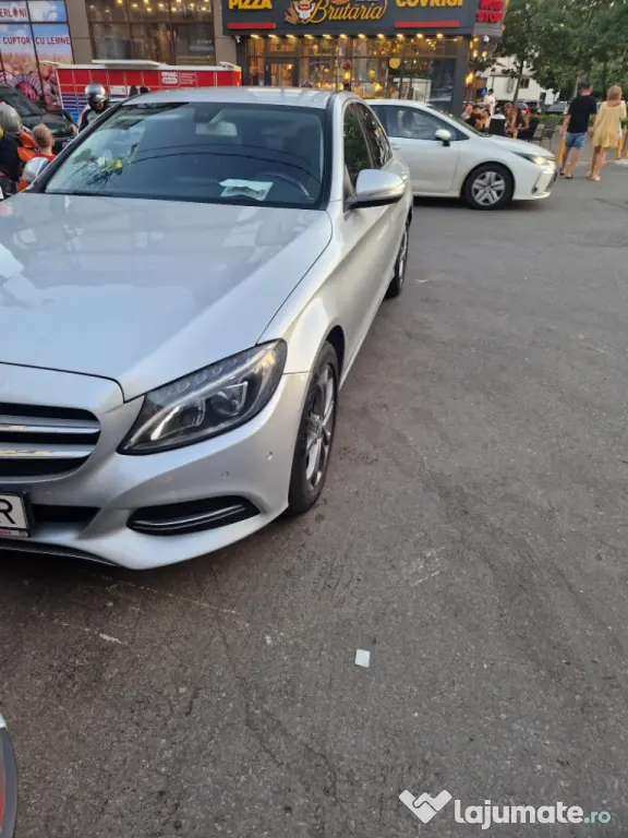 Mercedes C180 9000 euro