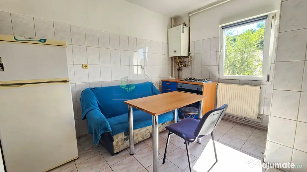 Apartament 2 camere Grivitei mobilat-utilat,400 Euro - Brasov (Brasov)