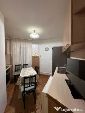 Apartament 2 camere de închiriat pe termen lung, zona Inel 